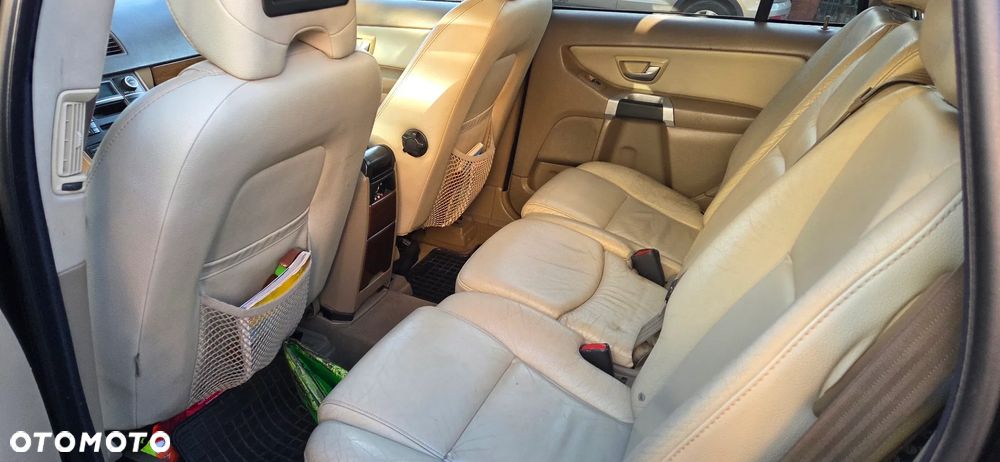 Volvo XC 90 3.2 AWD Momentum - 10