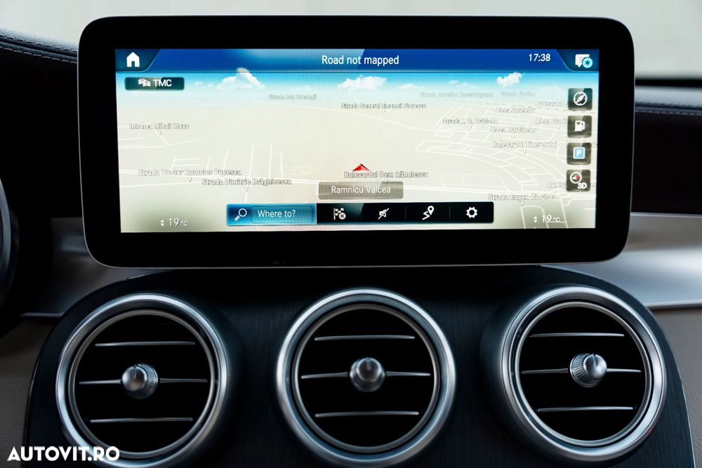 Mercedes-Benz GLC 300 d 4MATIC - 20
