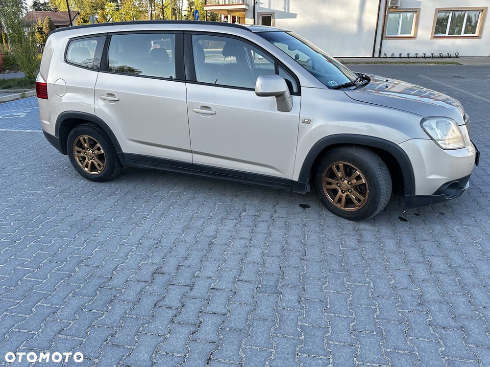 Chevrolet Orlando - 2