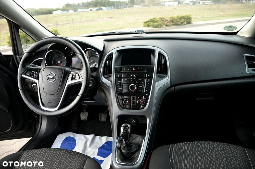 Opel Astra - 17