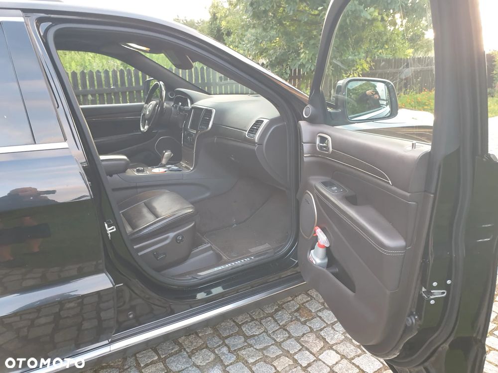 Jeep Grand Cherokee 3.0 CRD Overland Summit EU6 - 10
