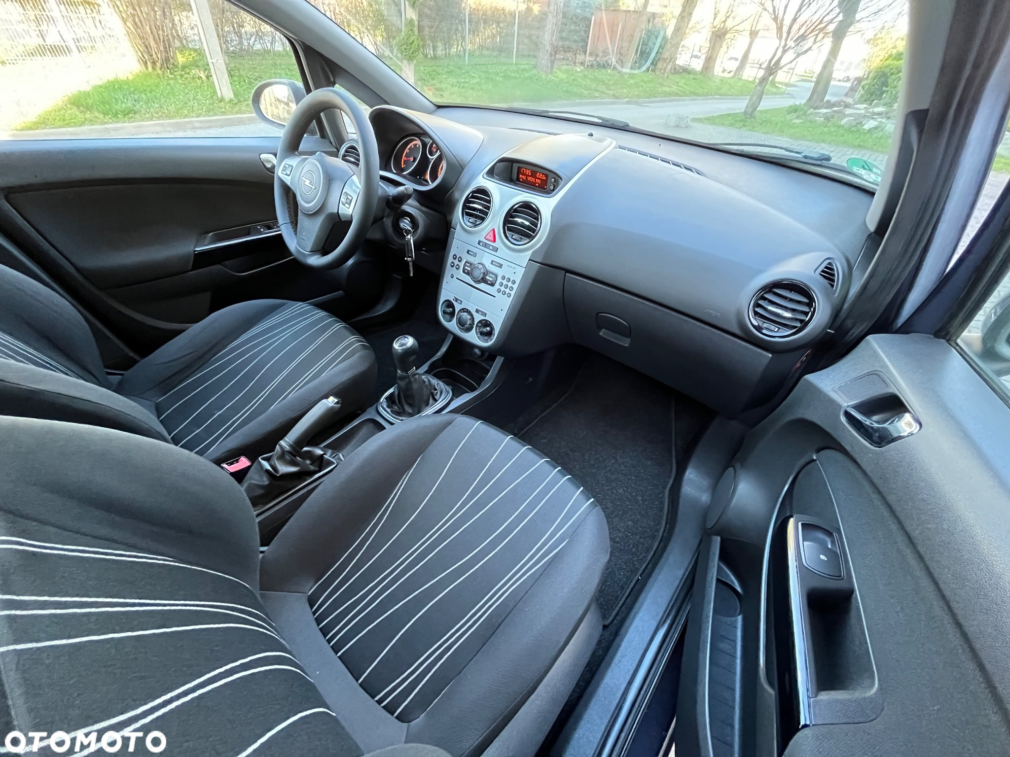 Opel Corsa 1.2 16V Easytronic Edition - 7