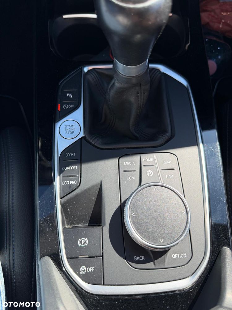 BMW Seria 1 - 16