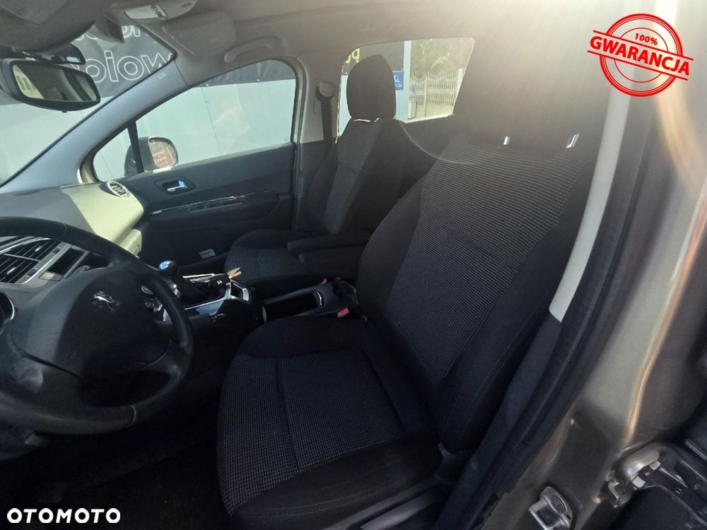Peugeot 5008 - 23