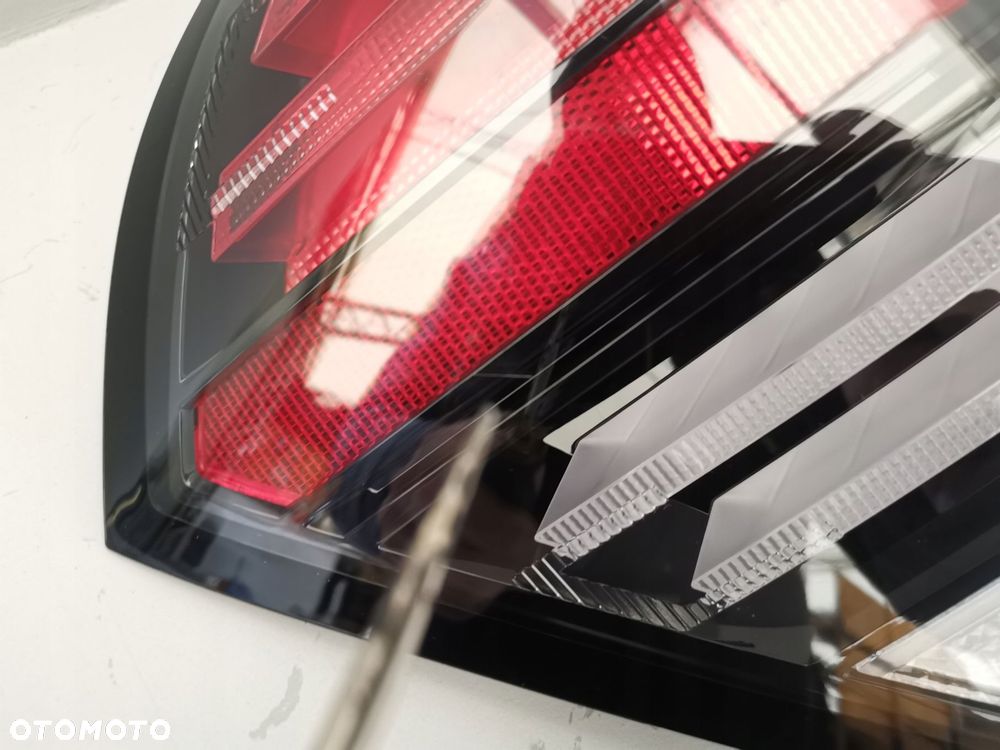 HYUNDAI KONA II 23- LAMPA TYLNA PRAWY TYŁ 92406BE100 ** - 3