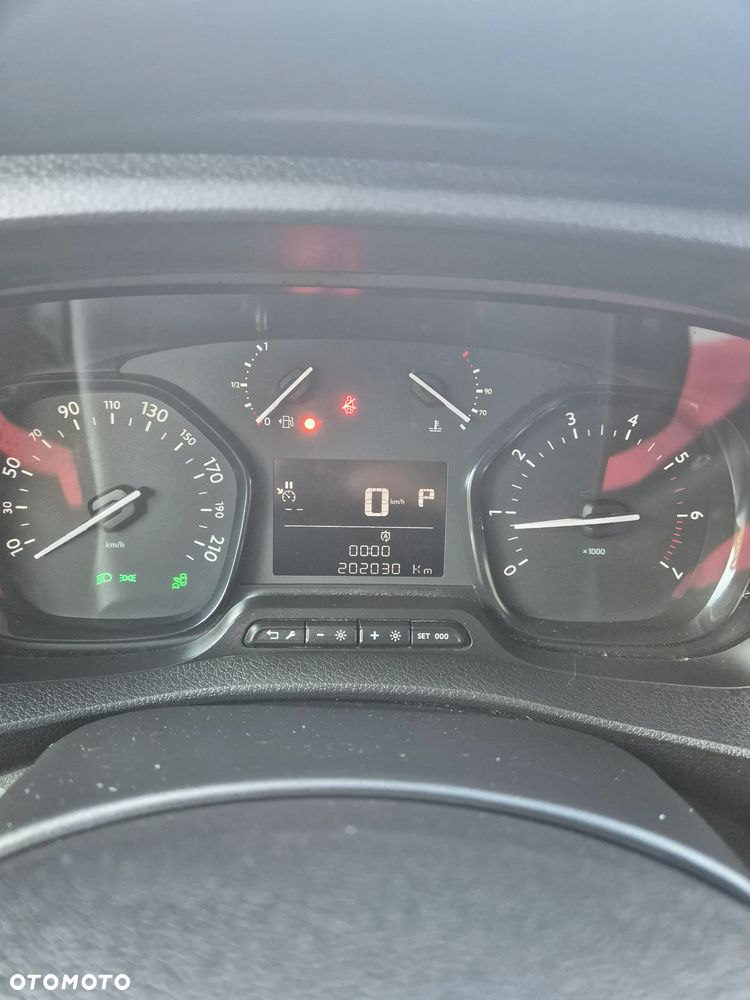 Peugeot Expert 2.0HDI 2018r L2 Long 180koni EAT6 klimatronik Ledy Blis 100%Bezwypadek SerwisASO SUPER STAN Alufelgi 17'' Wersja PREMIUM - 19