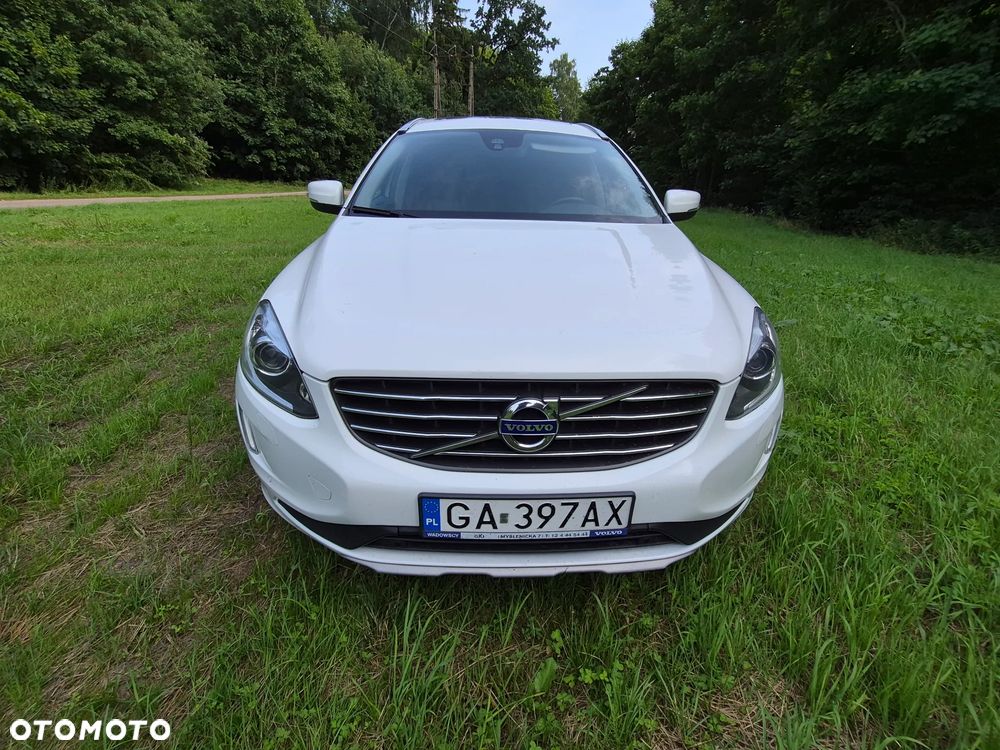 Volvo XC 60 D3 Drive-E Summum - 3