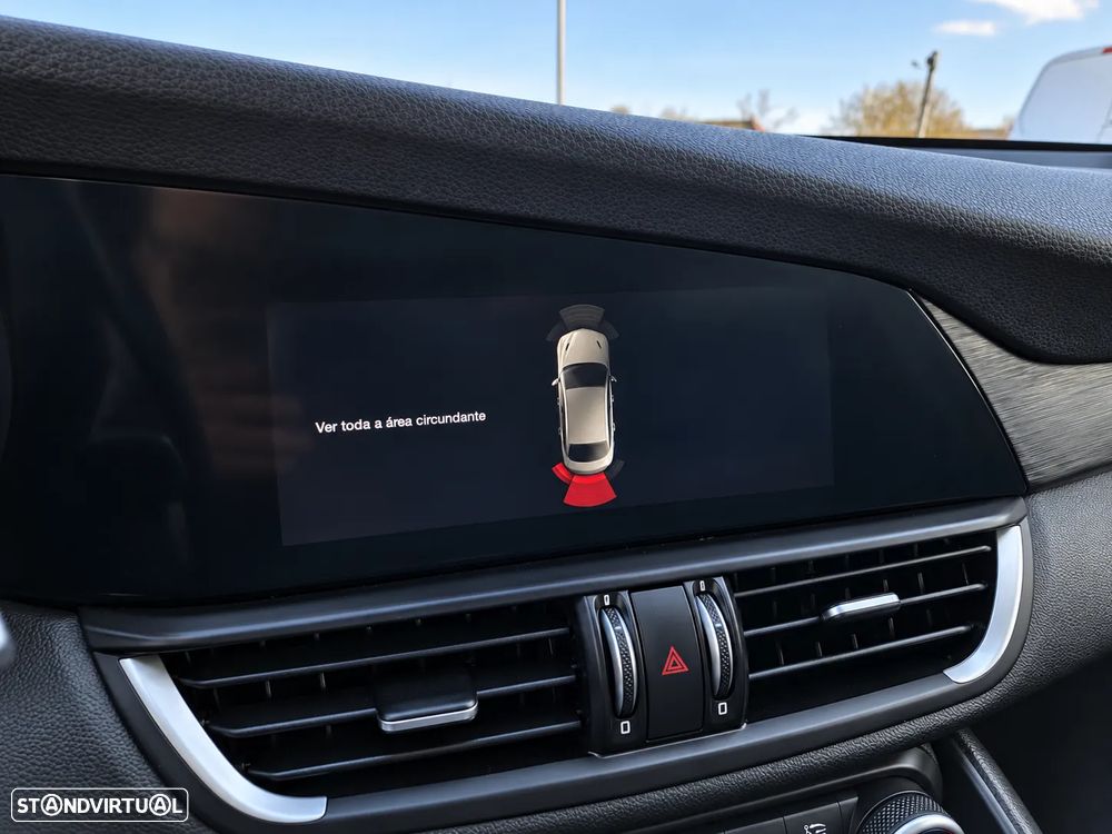 Alfa Romeo Giulia 2.2 D Super - 16