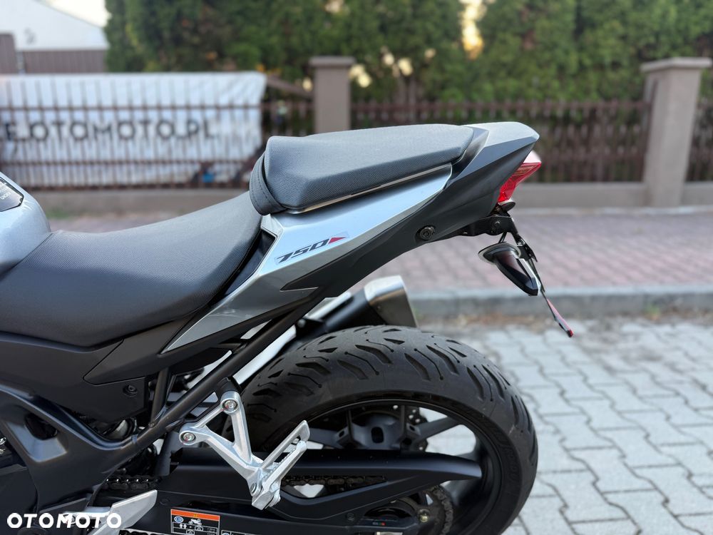 Honda Hornet - 26