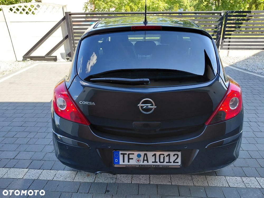 Opel Corsa 1.4 120 Jahre - 4