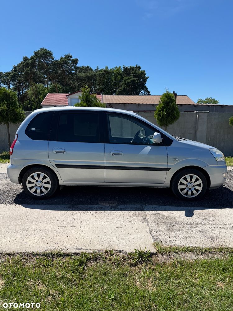 Hyundai Matrix 1.5 CRDi VGT GLS - 2