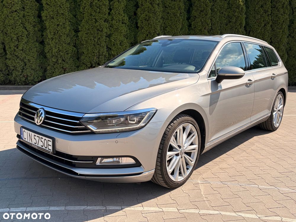 Volkswagen Passat 2.0 TDI (BlueMotion Technology) DSG Highline - 1