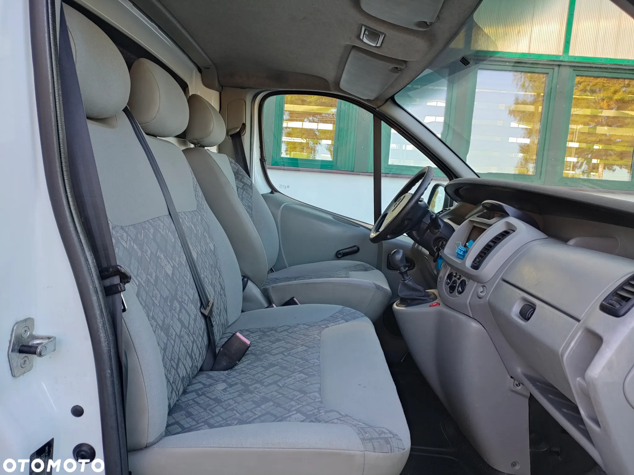 Opel Vivaro - 15