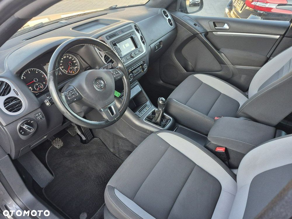 Volkswagen Tiguan - 15