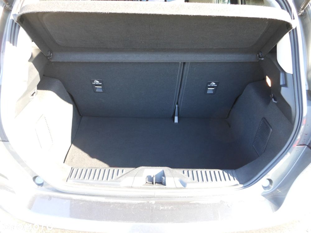 Ford Fiesta 1.0 EcoBoost Hybrid S&S TITANIUM - 22