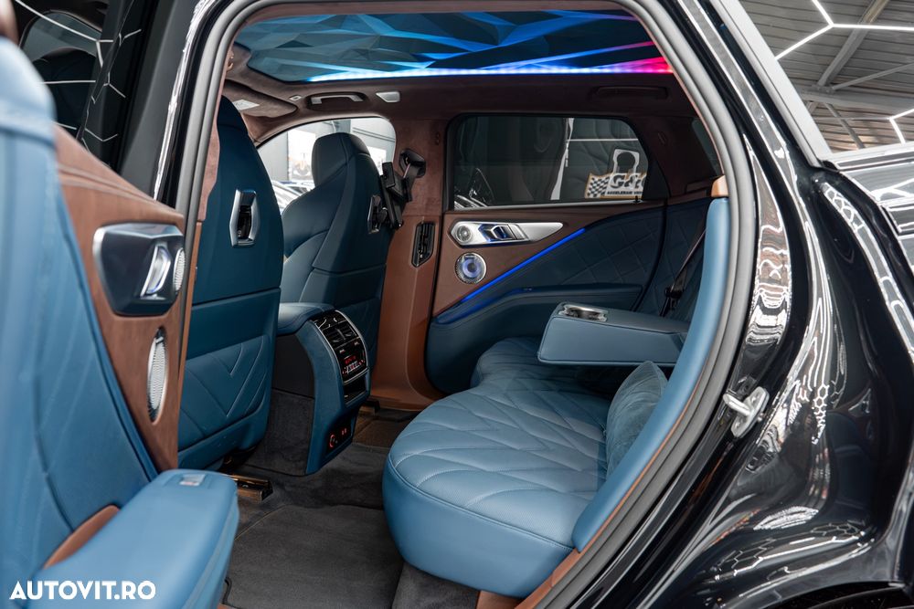 BMW XM 50e - 21