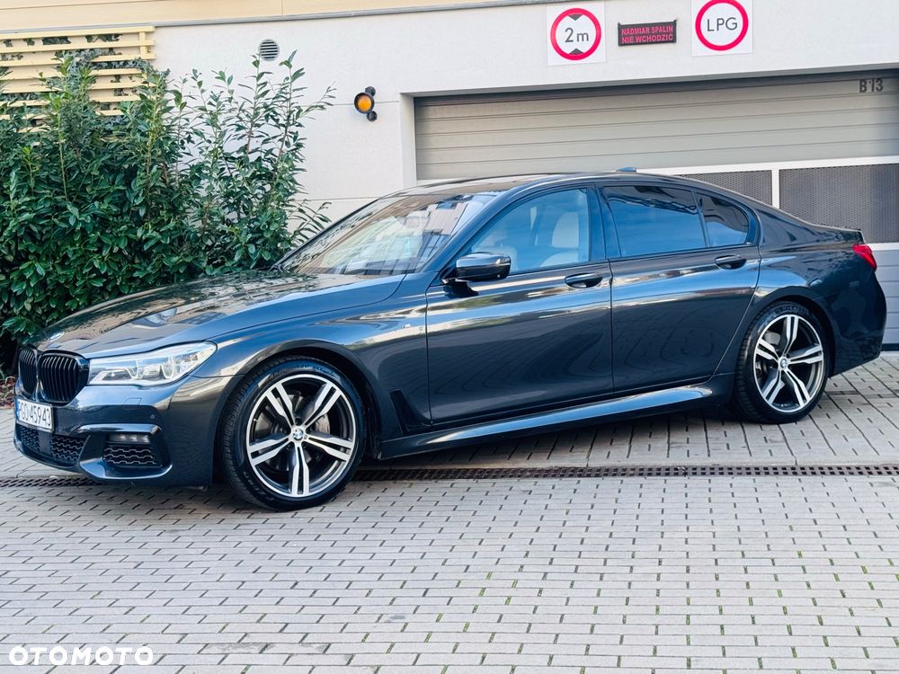 BMW Seria 7 730d - 4