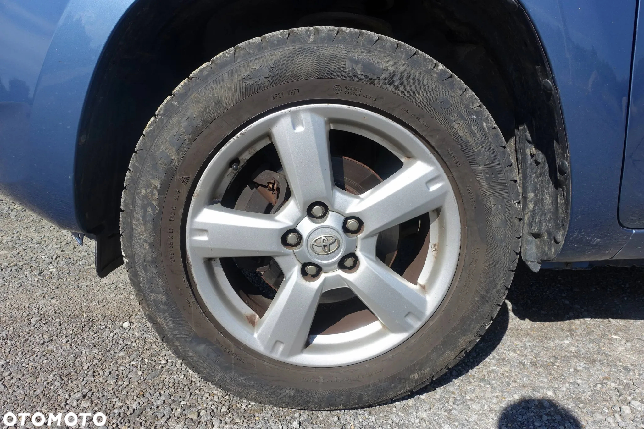 Toyota RAV4 2.2 D-4D 4x4 - 25