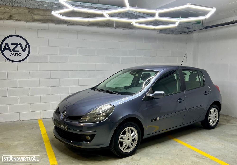 Renault Clio 1.5 dCi Dynamique - 1
