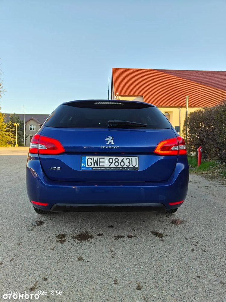 Peugeot 308 1.2 PureTech Allure S&S - 6