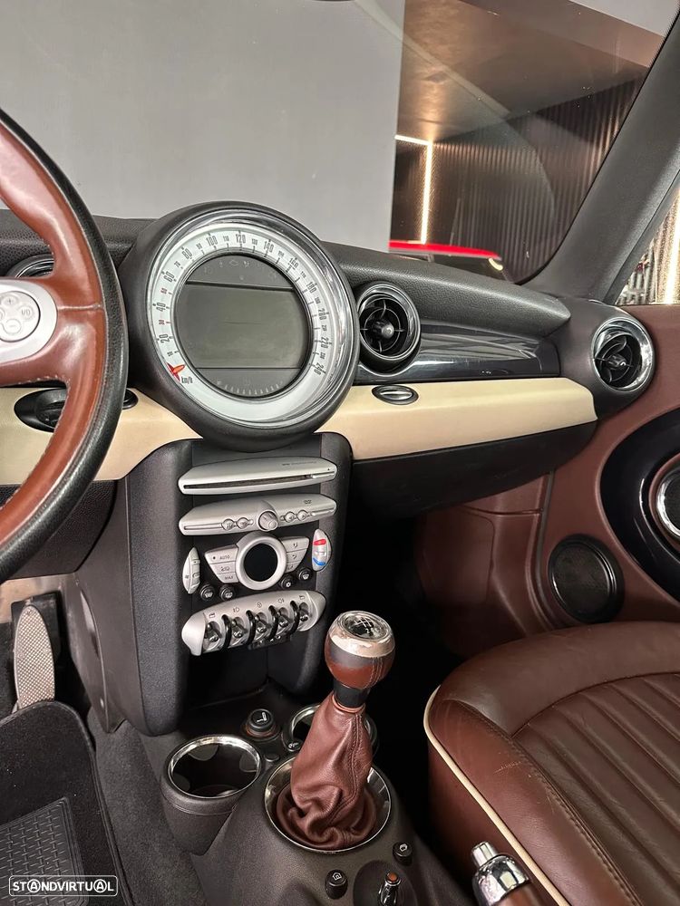 MINI Clubman Cooper D - 27