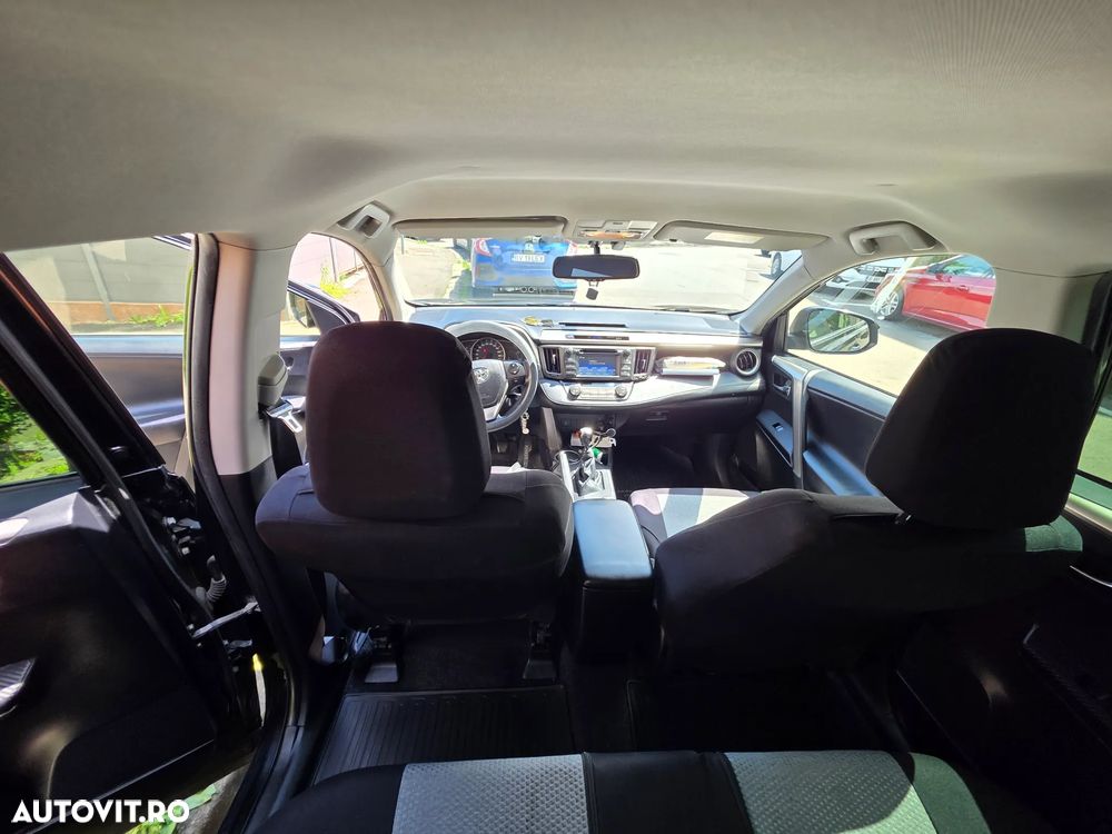 Toyota RAV4 2.0 D-4D 2WD Comfort - 5