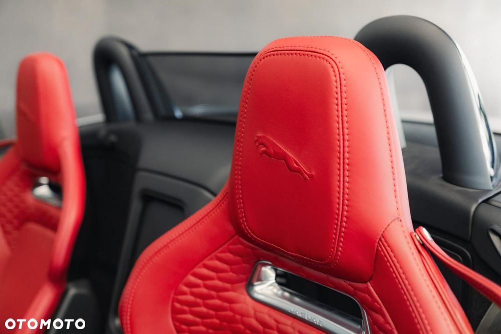 Jaguar F-Type 5.0 V8 S/C AWD R-Dynamic - 34