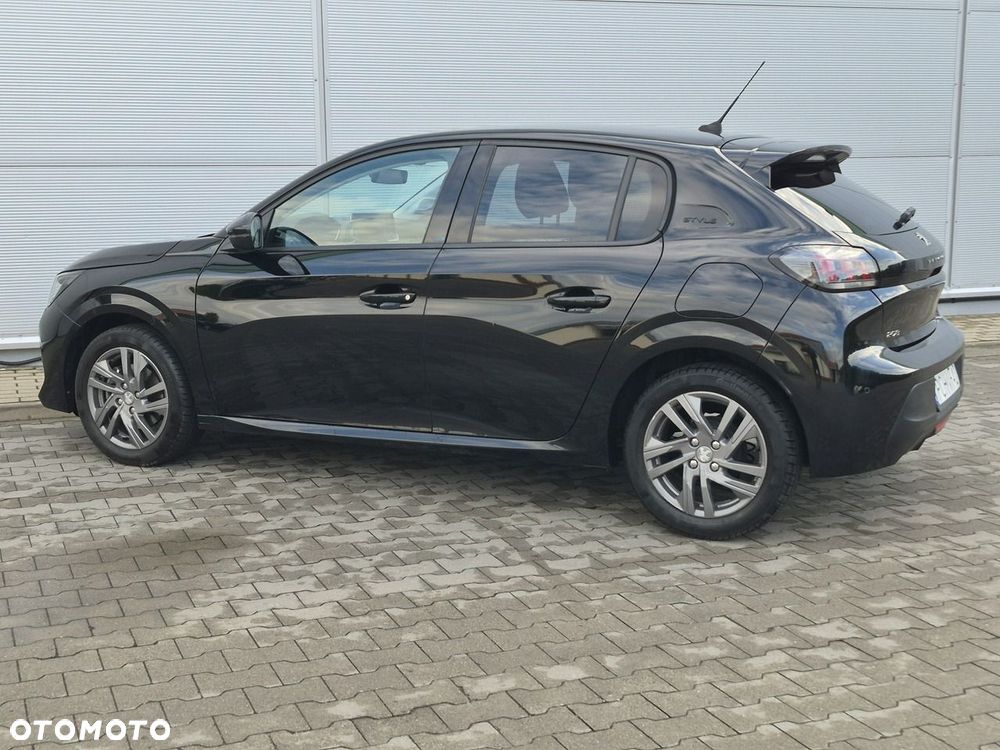 Peugeot 208 - 20