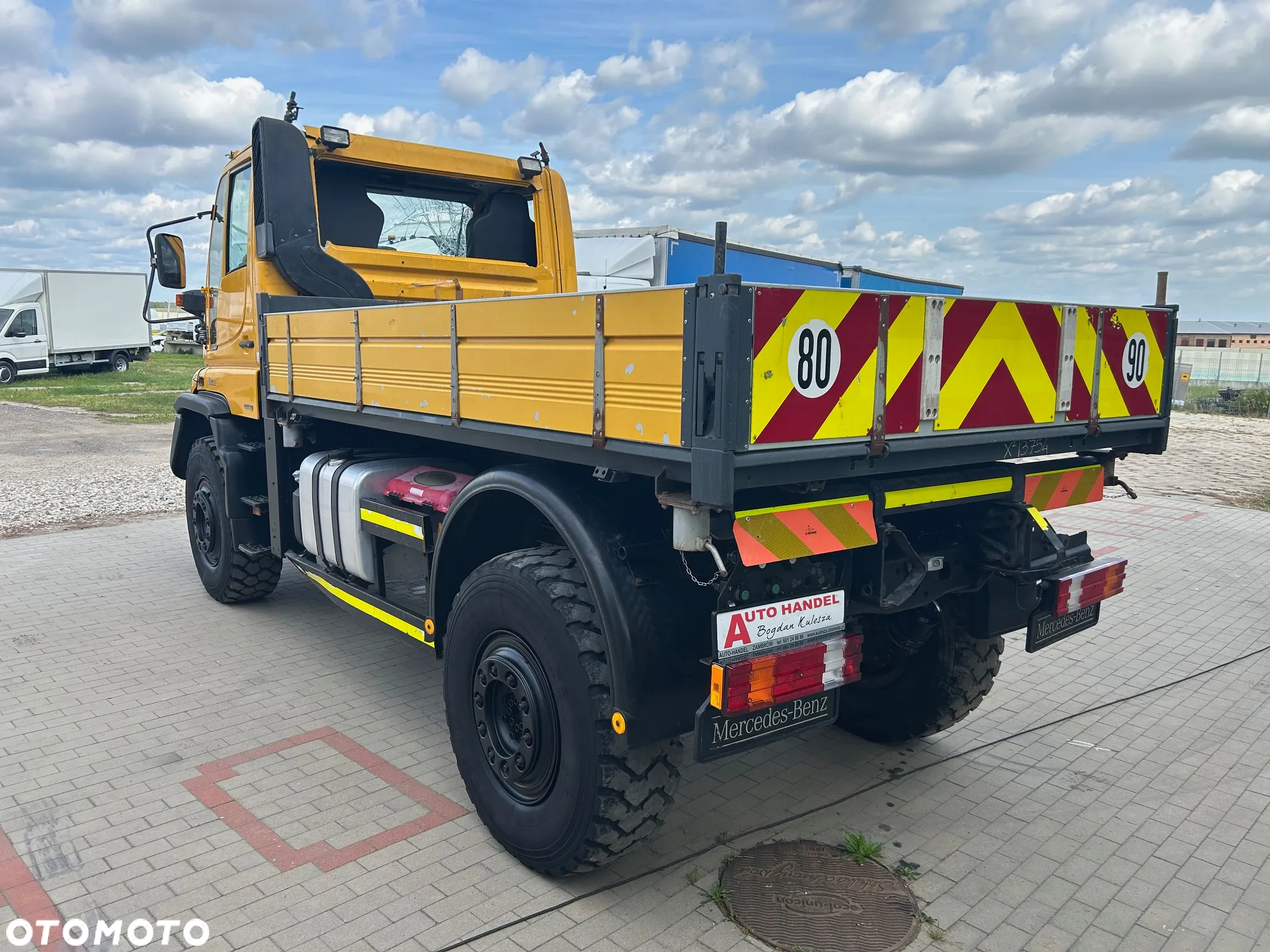 Mercedes-Benz Unimog U500 - 6