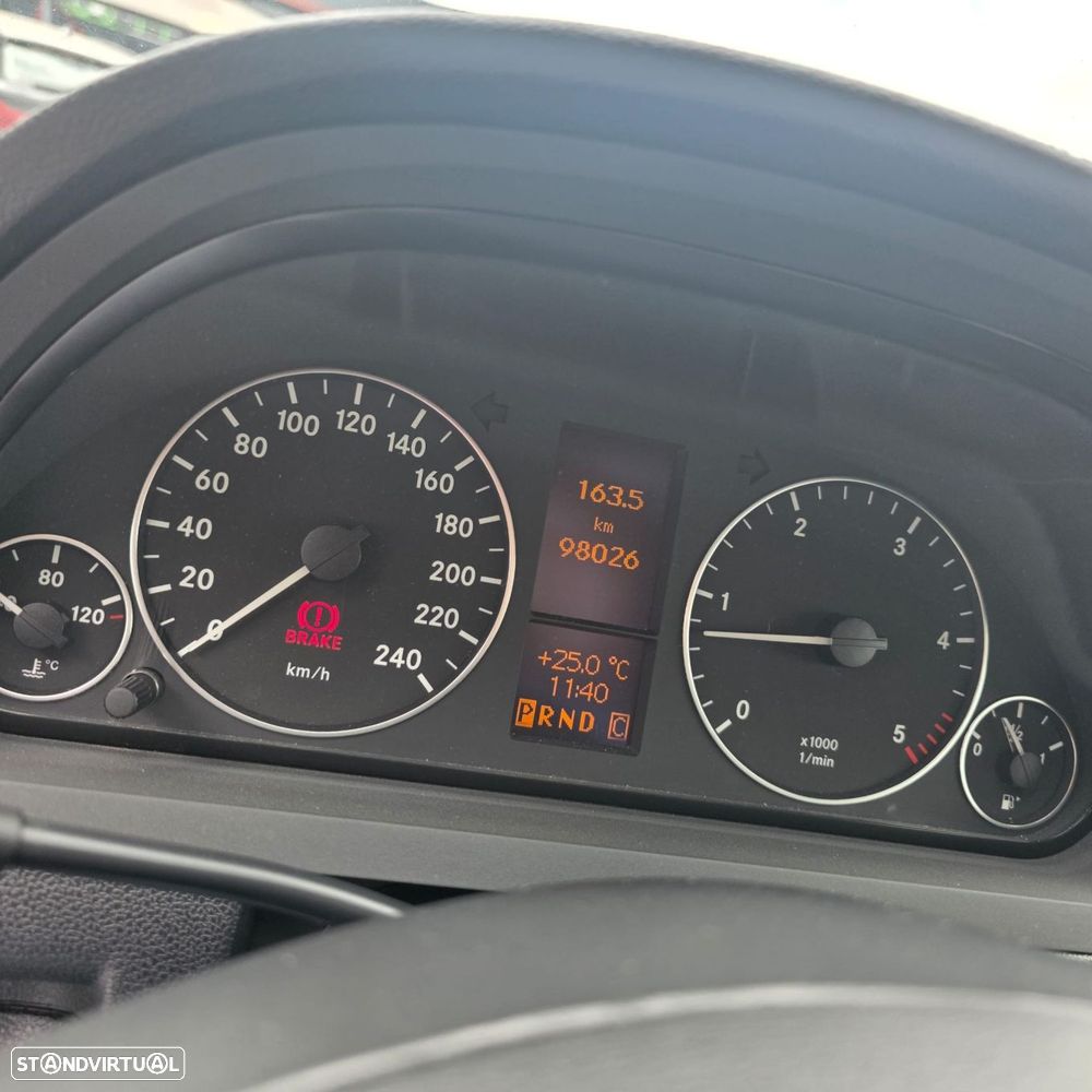 Mercedes-Benz A 180 - 22