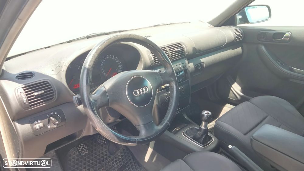 Audi A3 1.9 TDI Sport - 9