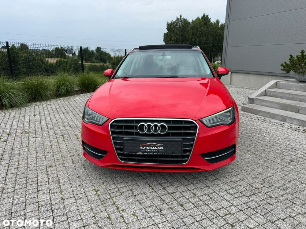 Audi A3 Sportback - 2