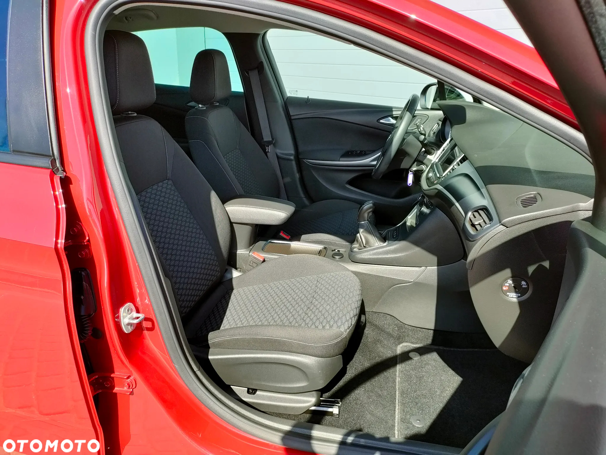 Opel Astra 1.2 Turbo Elegance - 23