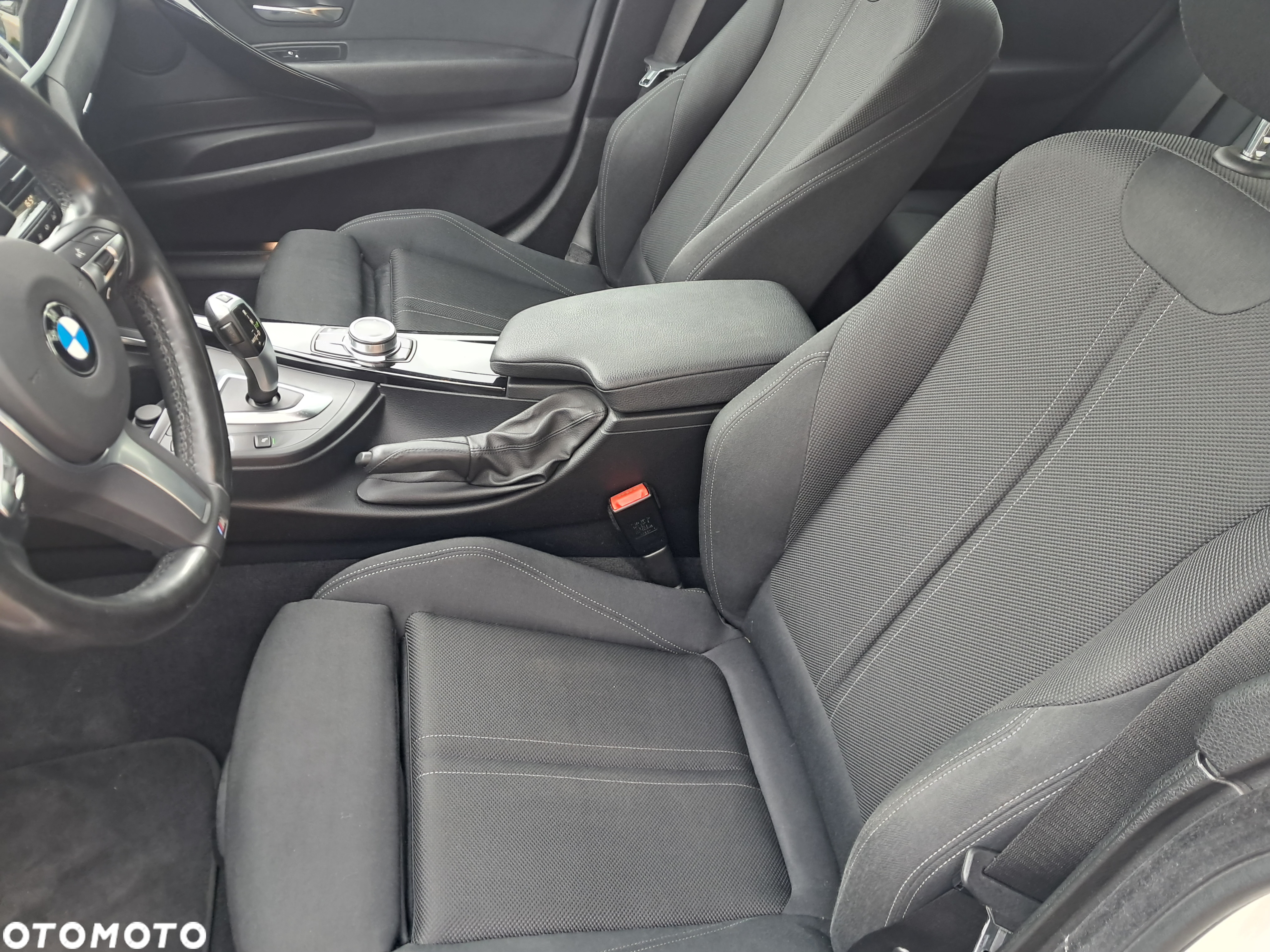 BMW Seria 3 320d Sport Line - 21