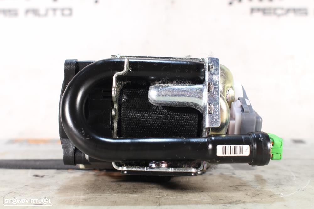 Cinto Frontal Direito Mercedes-Benz C-Class (W204)  A2048604686 / 6178 - 7