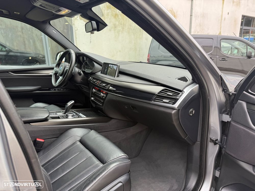 BMW X5 25 d xDrive Pack M 50 anos - 19