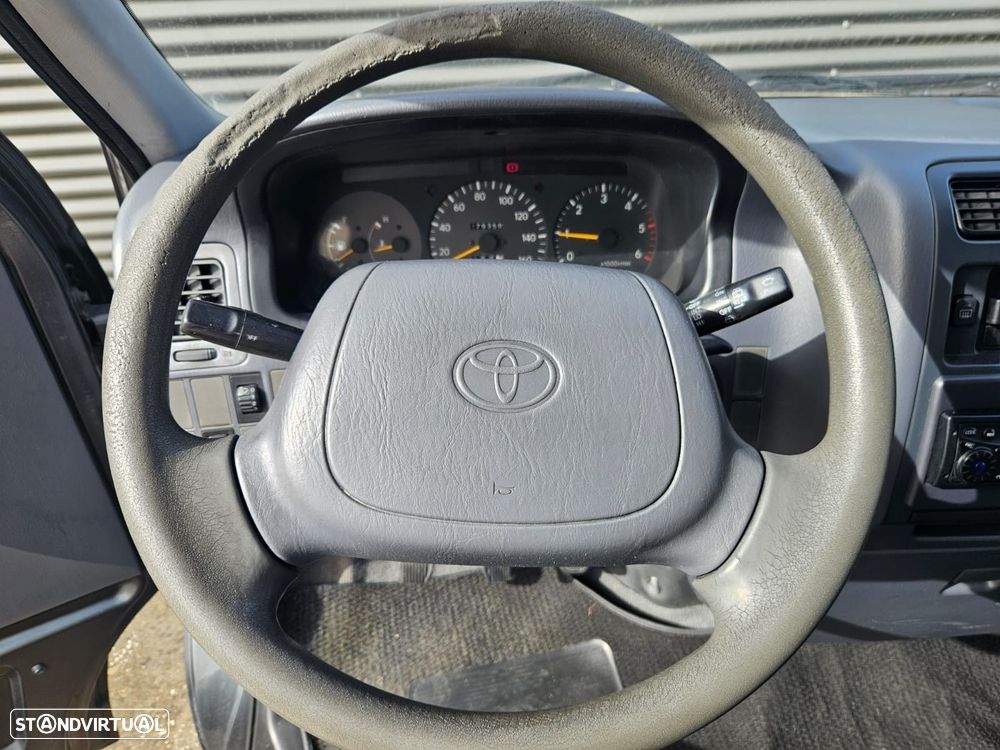 Toyota HiAce 2.4 D LXH12LG - 14