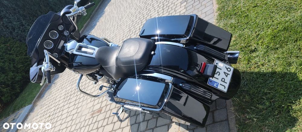 Harley-Davidson Touring Street Glide - 9