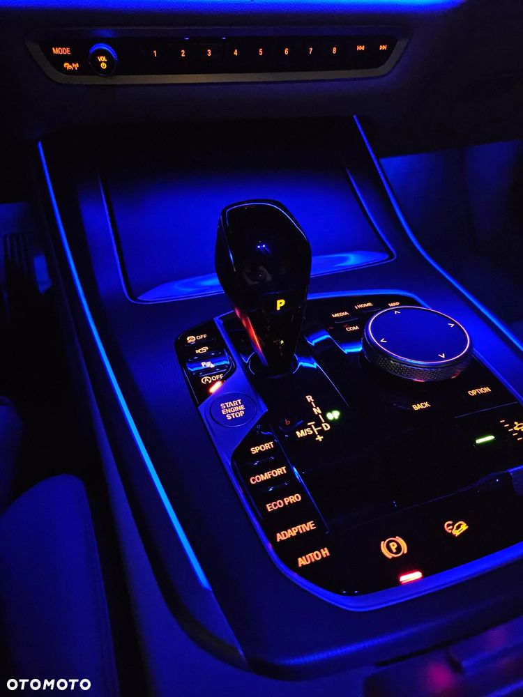 BMW X5 xDrive40i - 27