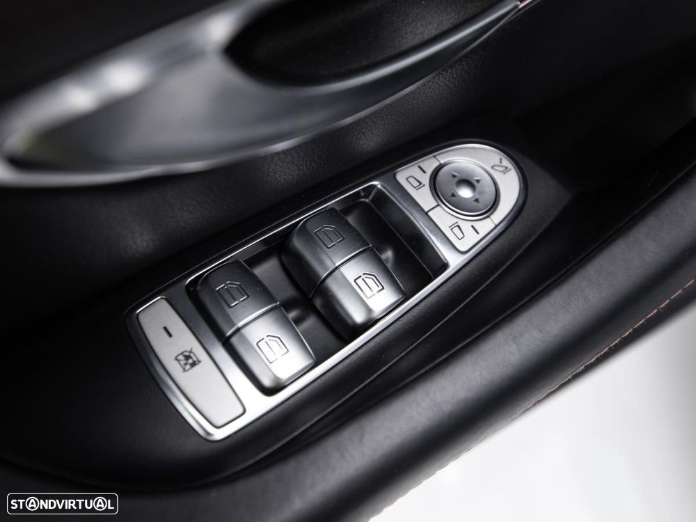 Mercedes-Benz CLS 350 - 19