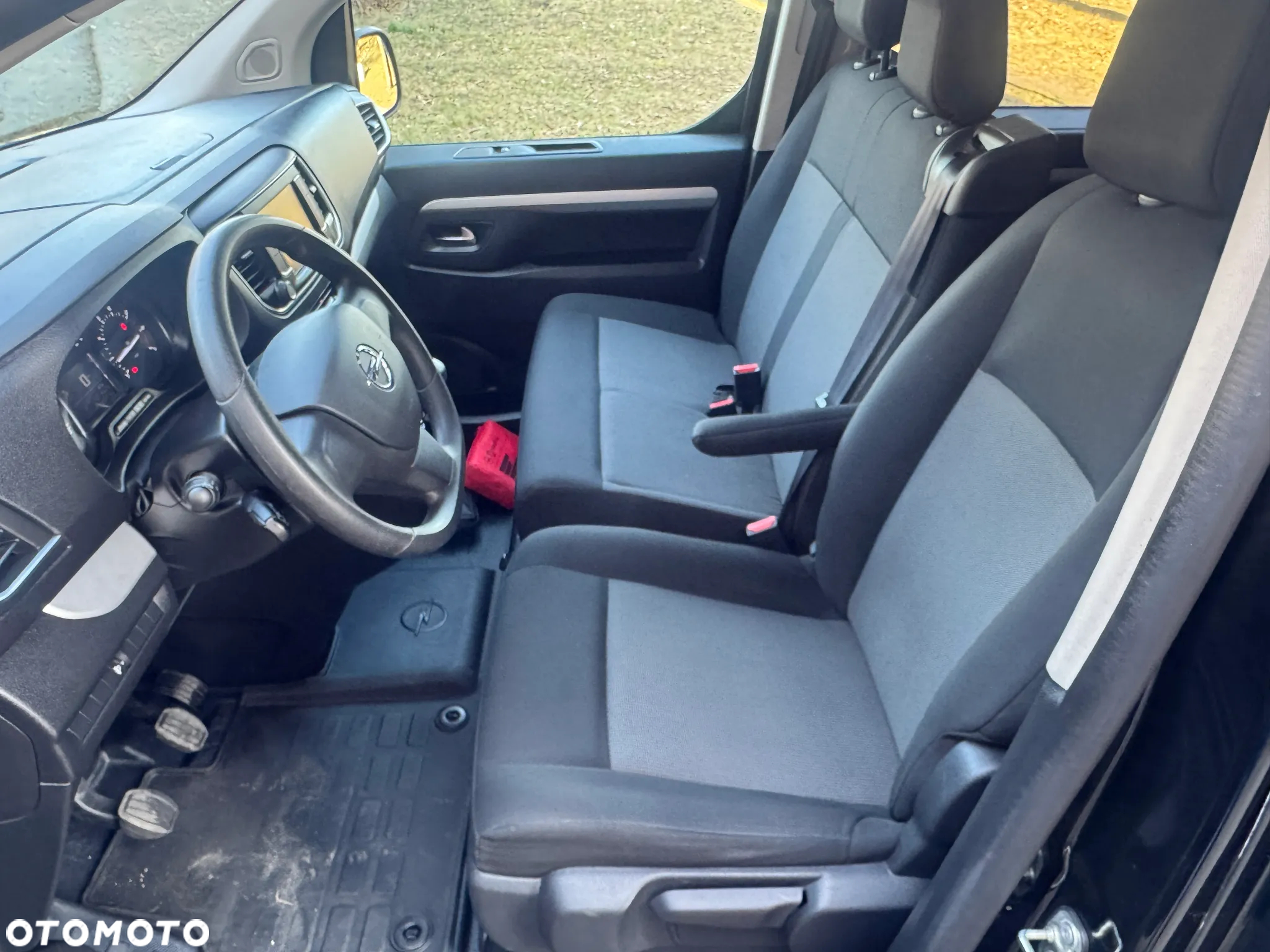 Opel VIVARO - 10