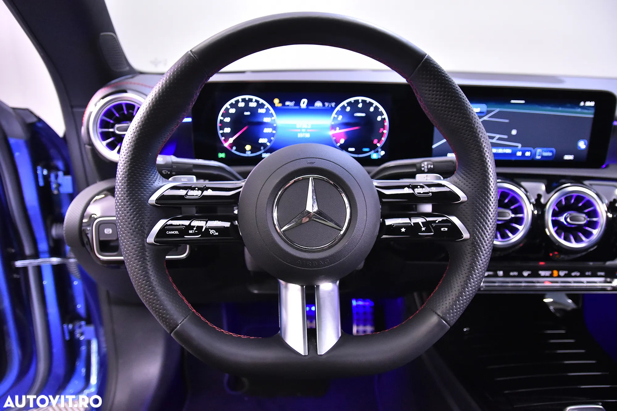 Mercedes-Benz CLA 200 MHEV Coupe - 18