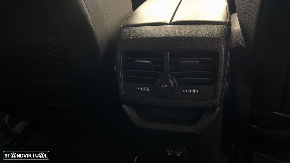 Peugeot 3008 1.2 PureTech GT EAT8 - 23