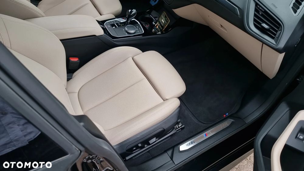 BMW Seria 2 218i M Sport - 28