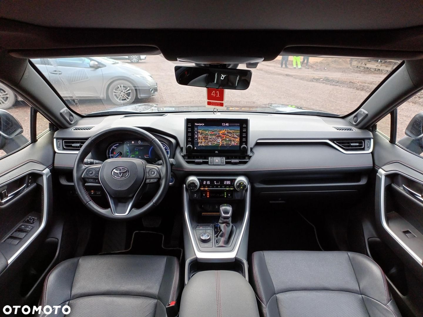 Toyota RAV4 - 11