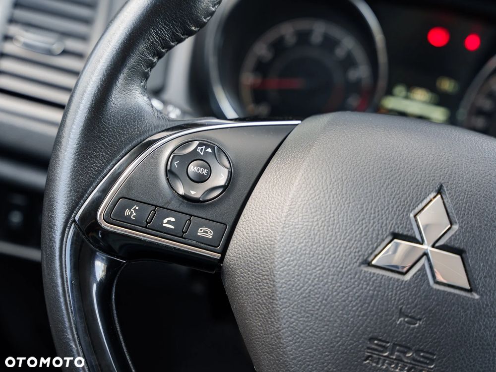 Mitsubishi ASX 1.6 Intense - 33