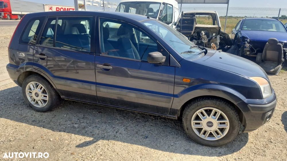 Dezmembram Ford Fusion an 2008 motor 1.4 Tdci - 5