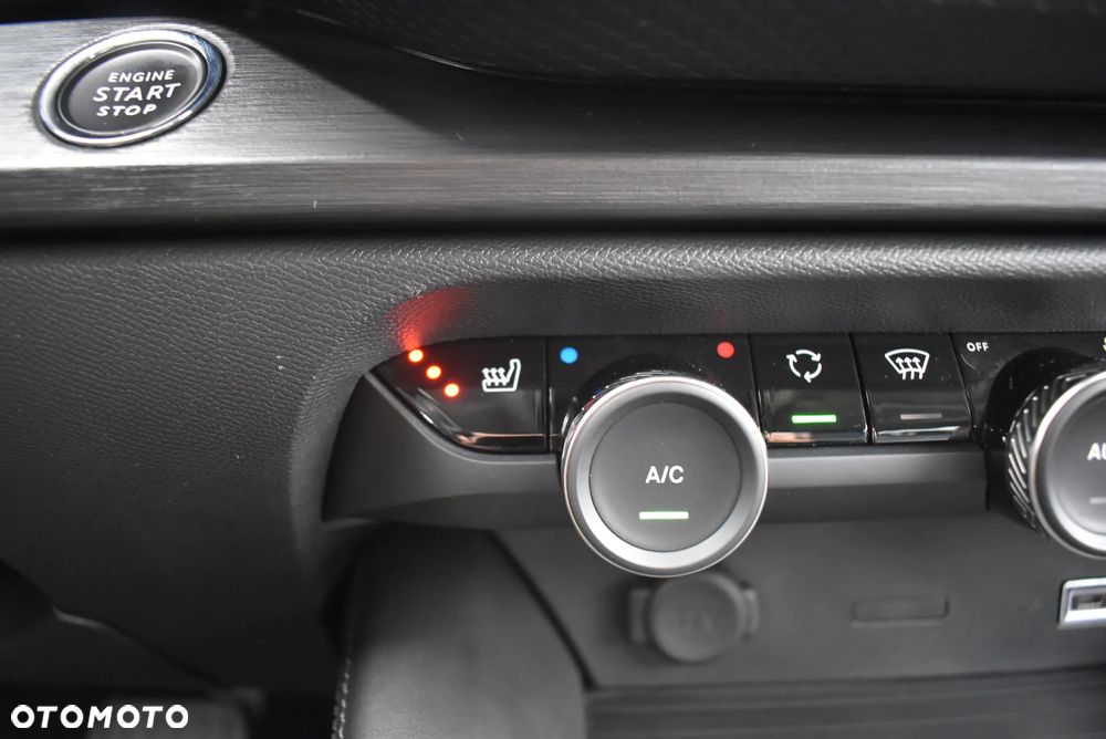 Citroën C5X 1.6 PureTech Shine EAT8 - 29