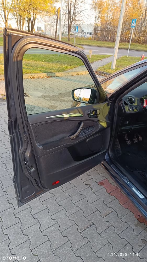 Ford S-Max 2.5 Titanium - 30