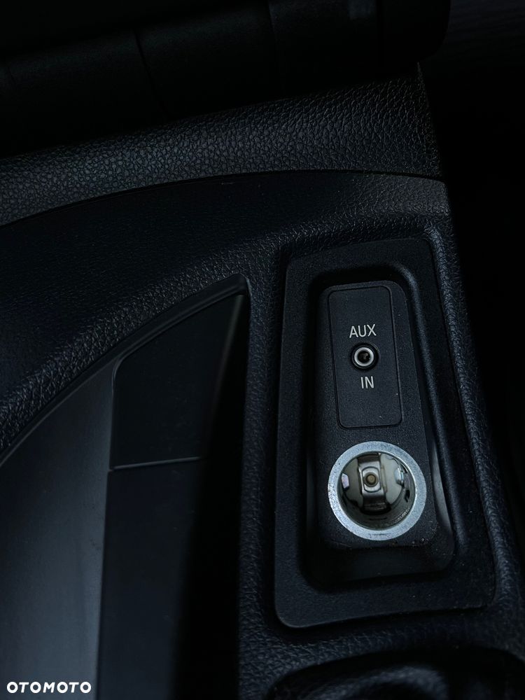 BMW Seria 1 - 27